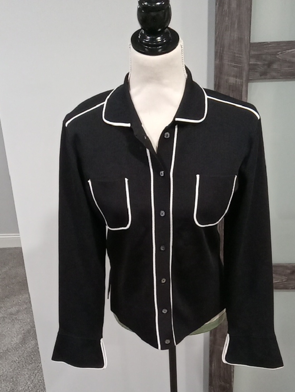 2 Piece Vertige Paris Sweater Material Jacket & Skirt Set Size L Black & White
